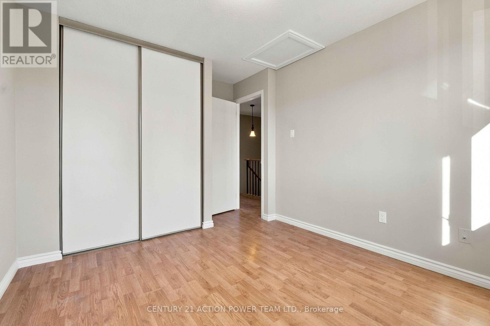 605 Latour Crescent Property Photo 32