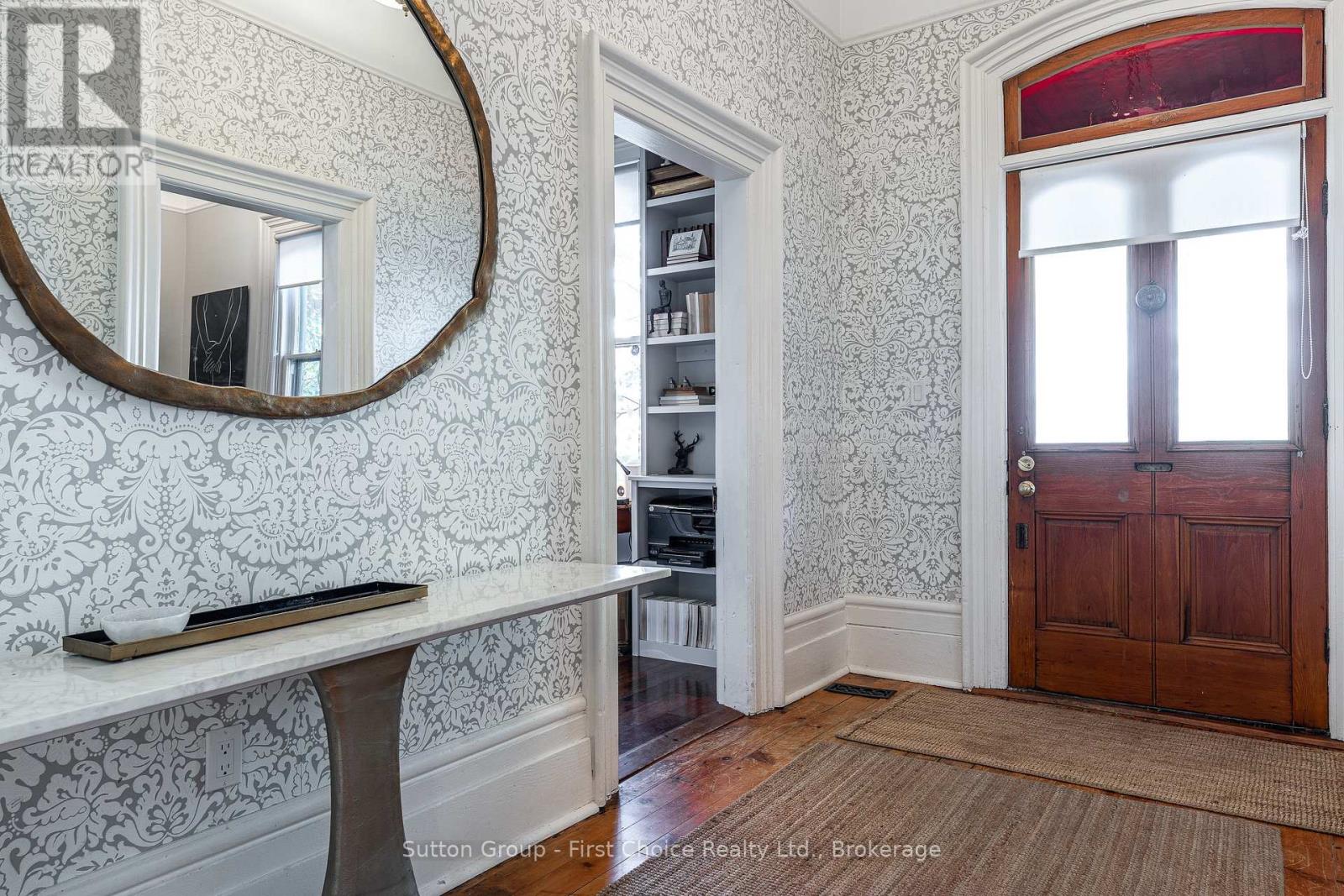 109 Cobourg Street Property Photo 4