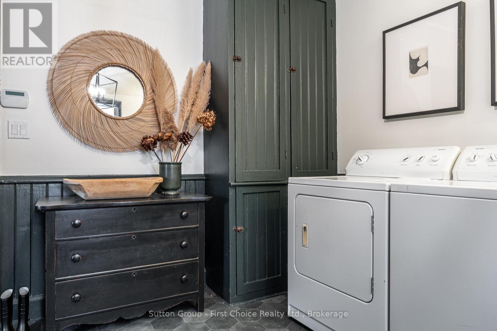 109 Cobourg Street Property Photo 35