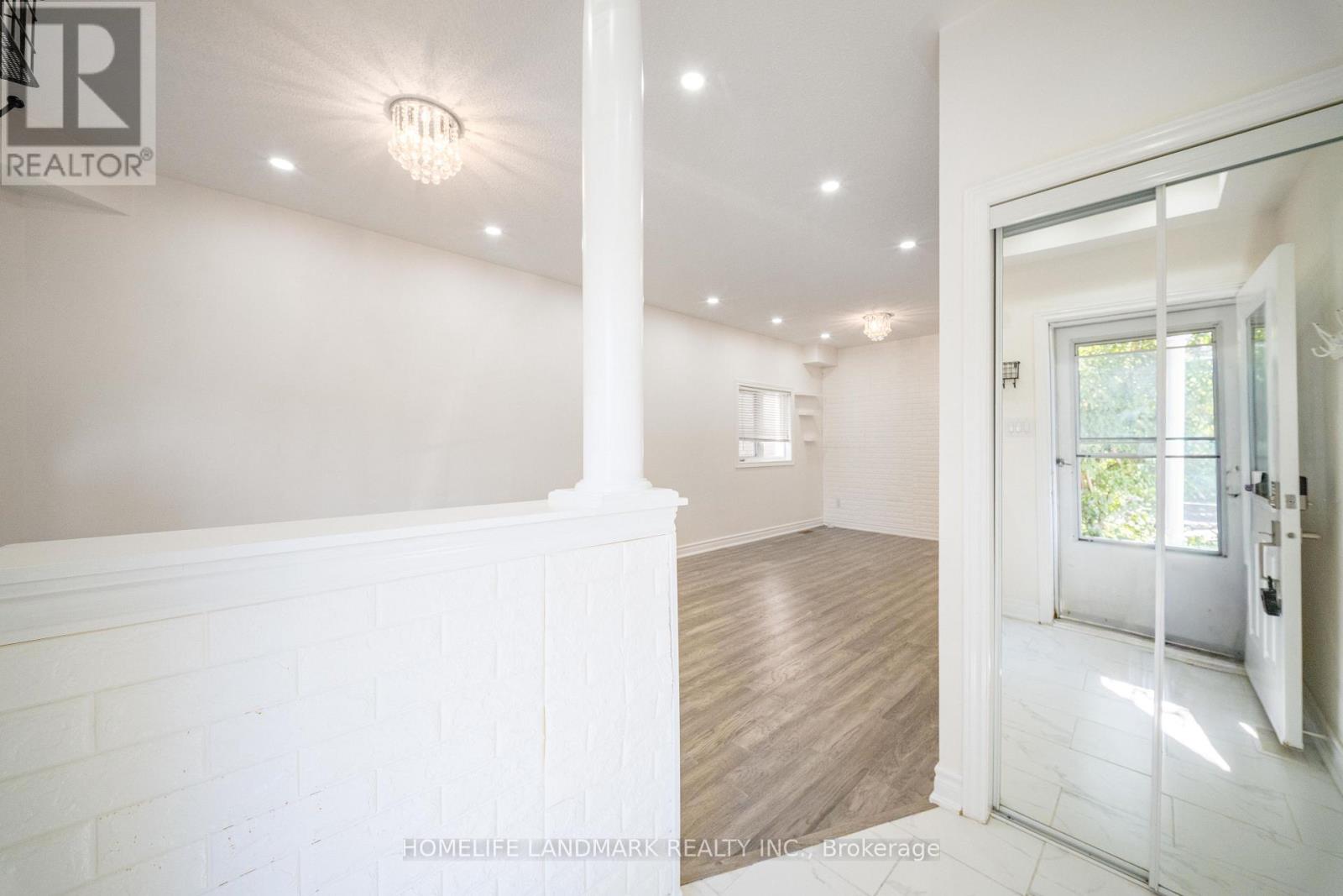 33 Titan Drive Property Photo 5