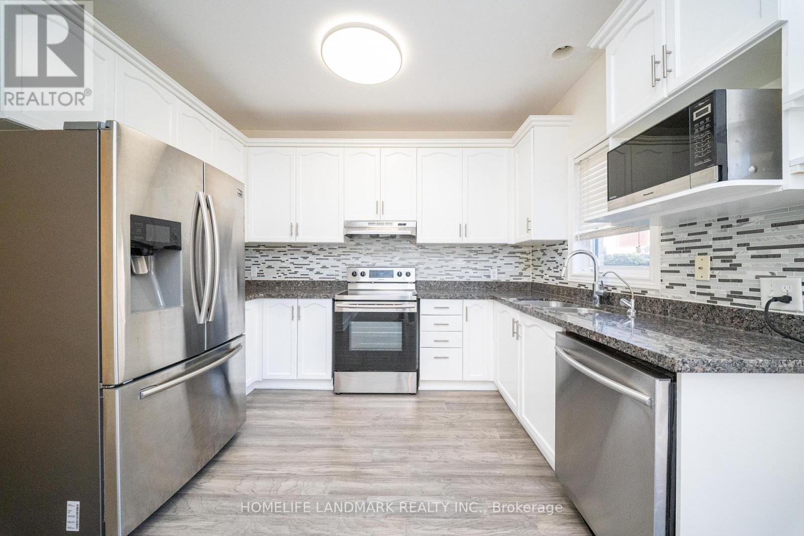 33 Titan Drive Property Photo 10