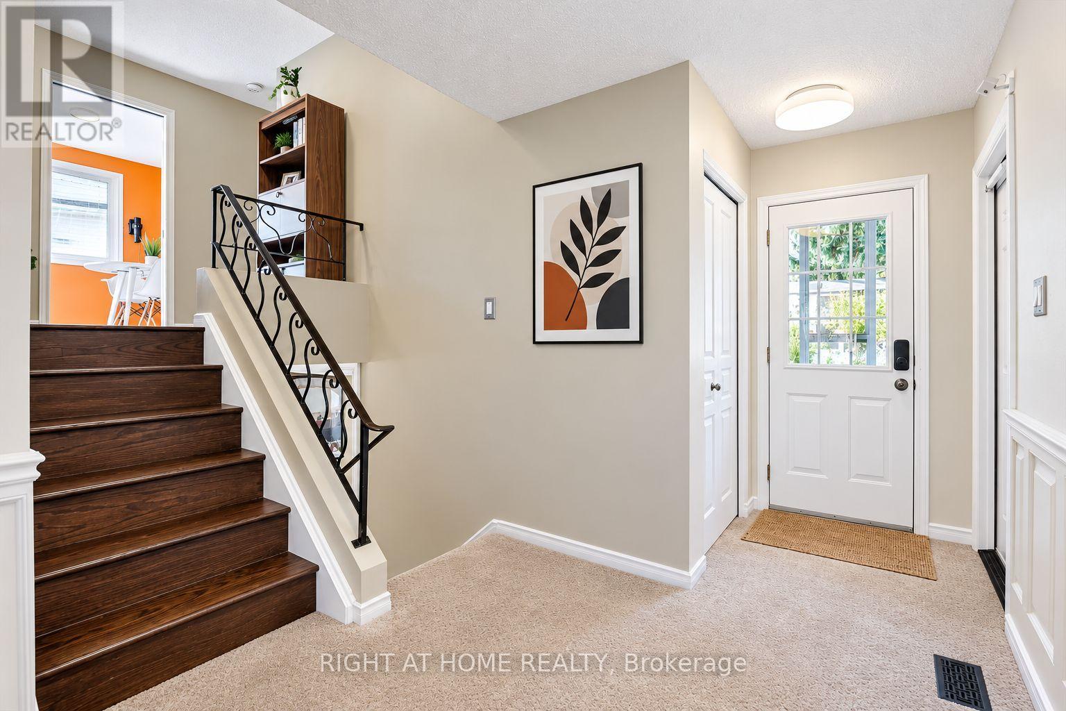 36 Hanover Place Property Photo 6