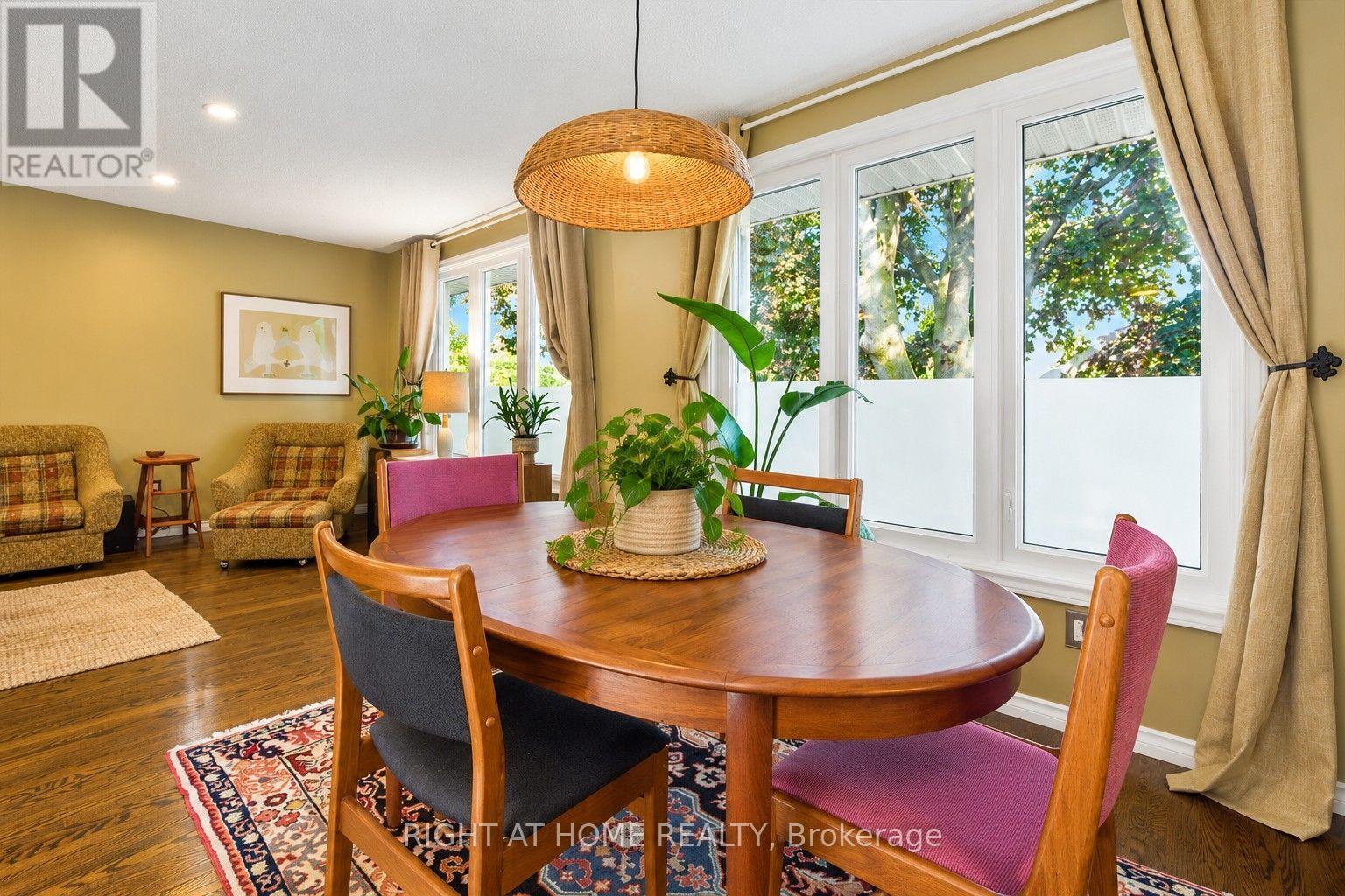 36 Hanover Place Property Photo 11