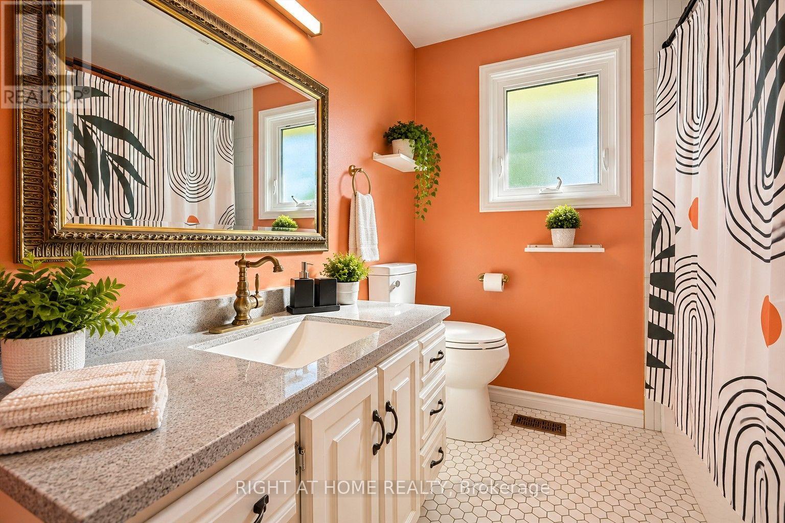 36 Hanover Place Property Photo 16