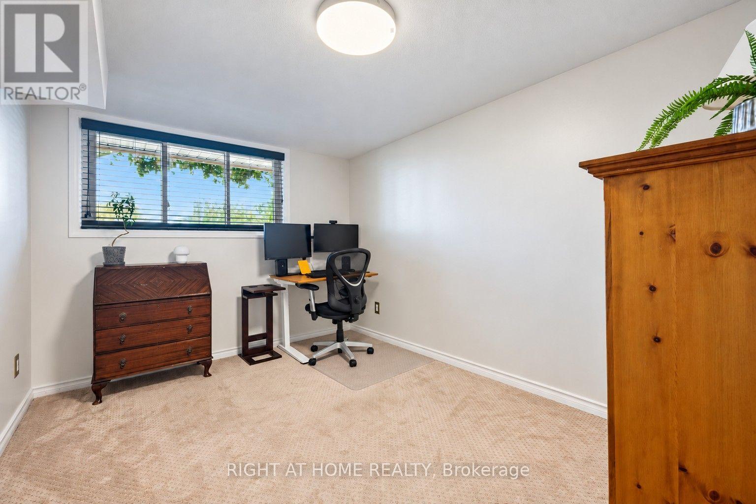 36 Hanover Place Property Photo 24