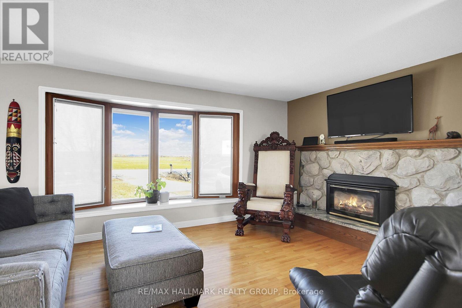 6151 Malakoff Road Property Photo 6