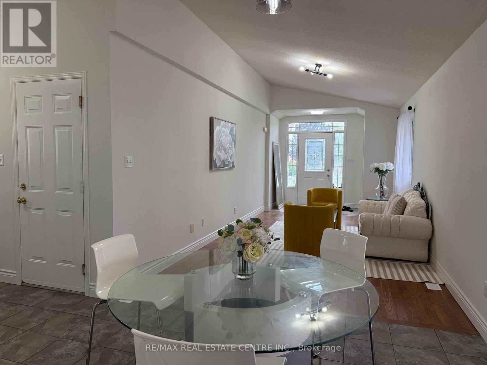 168 Copper Leaf Street Property Photo 9