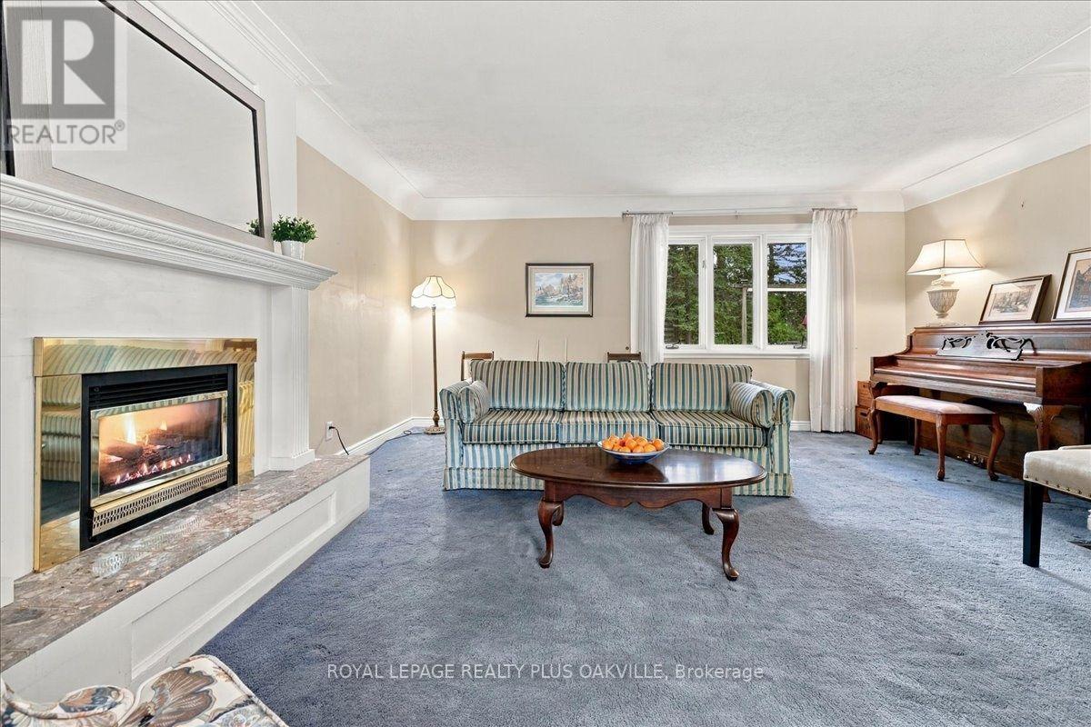 462 Evergreen Avenue Property Photo 6