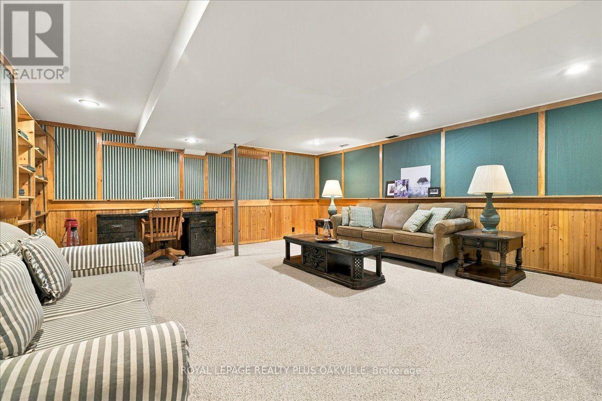 462 Evergreen Avenue Property Photo 26