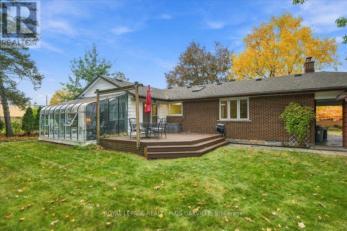 462 Evergreen Avenue Property Photo 38