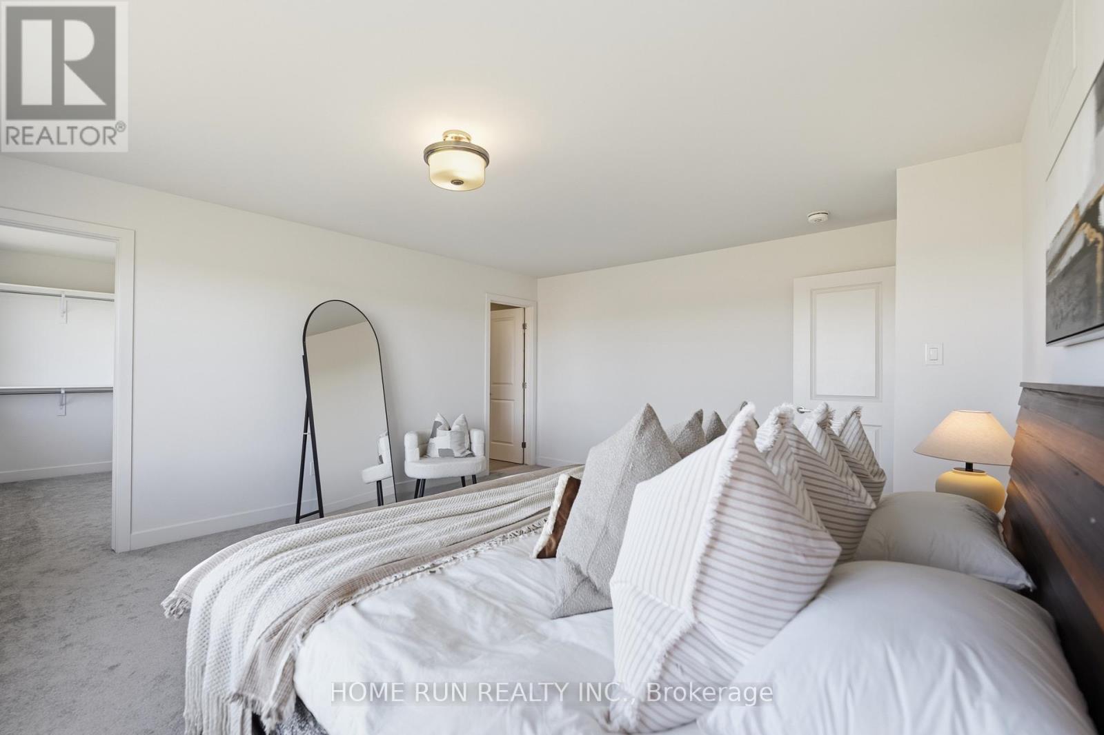 35 Andromeda Road Property Photo 26