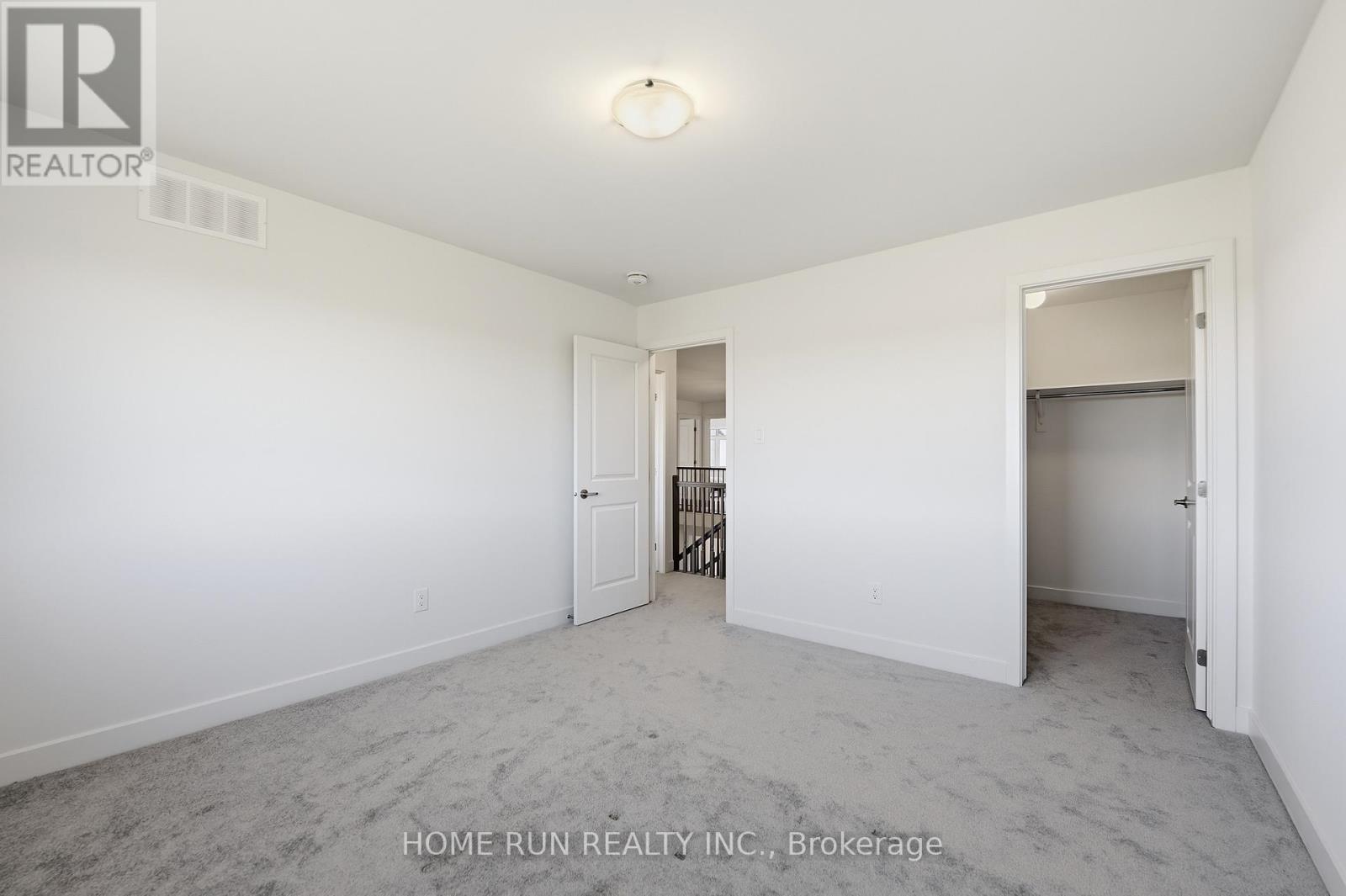 35 Andromeda Road Property Photo 31