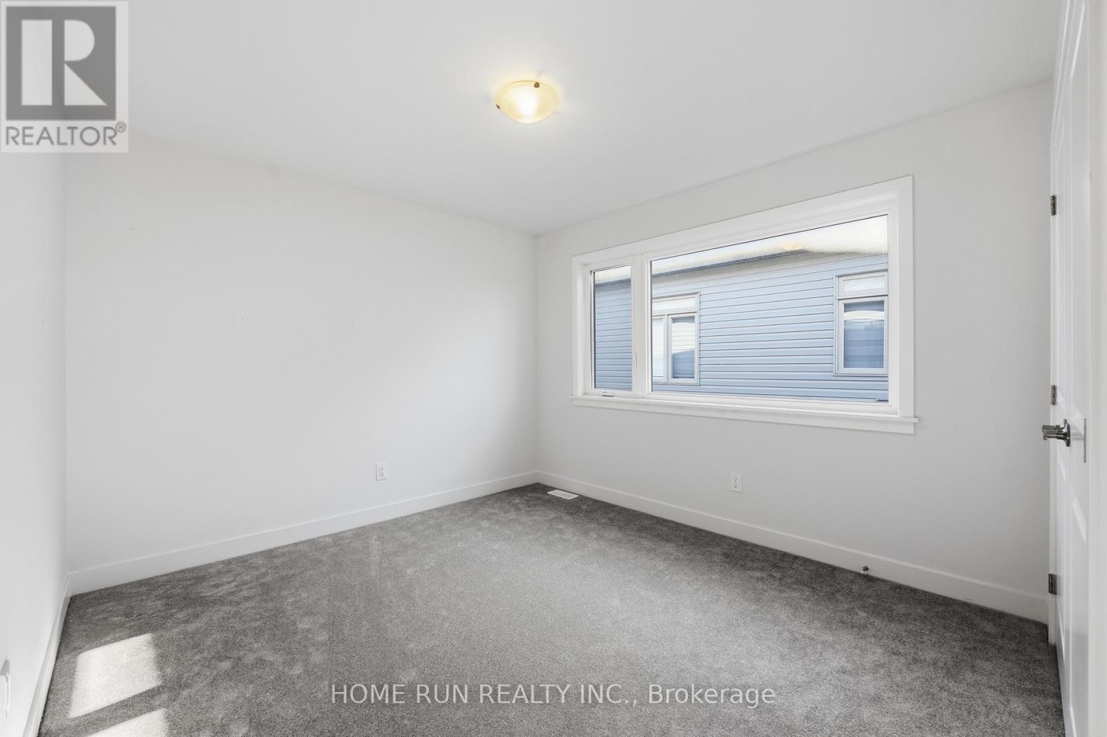 35 Andromeda Road Property Photo 39