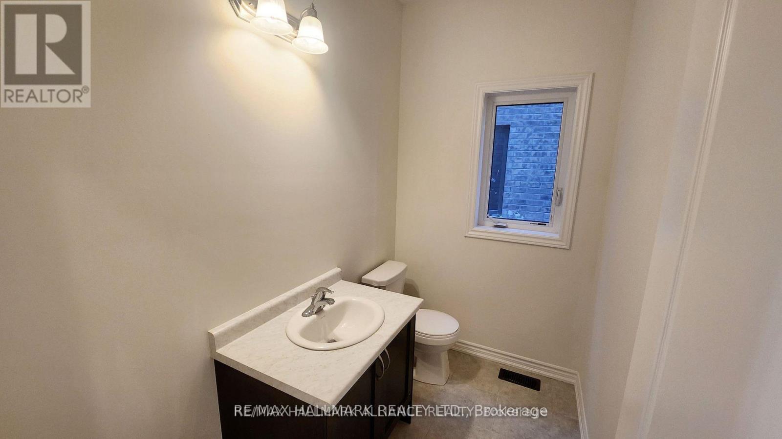 62 Macklin Street Property Photo 3