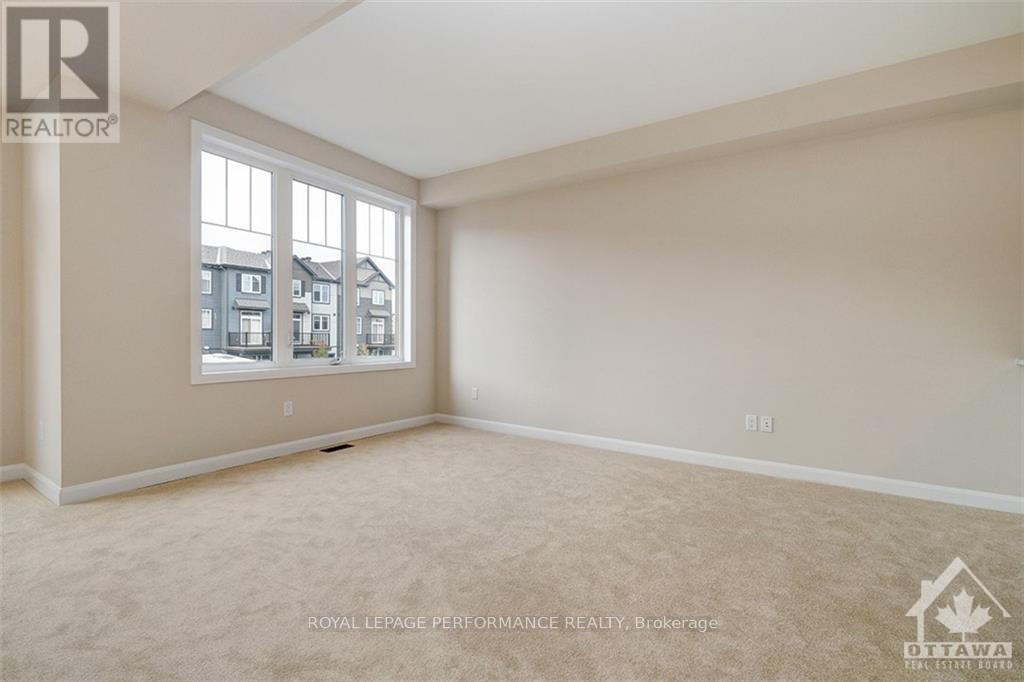 514 Clemency Crescent Property Photo 3