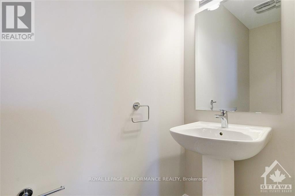 514 Clemency Crescent Property Photo 16