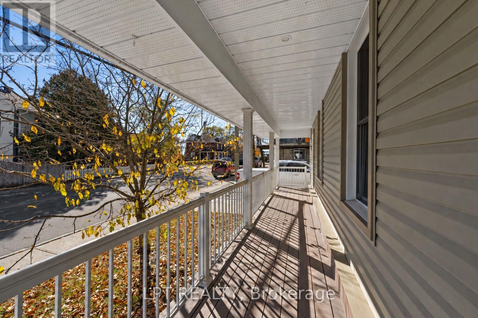 76-78 Main Street E Property Photo 4