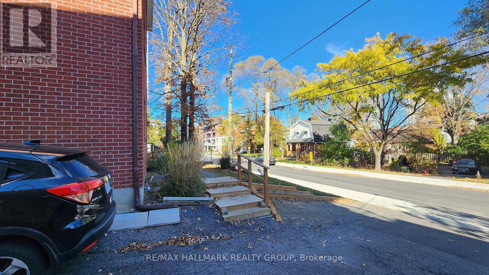 346 Winona Avenue Property Photo 2