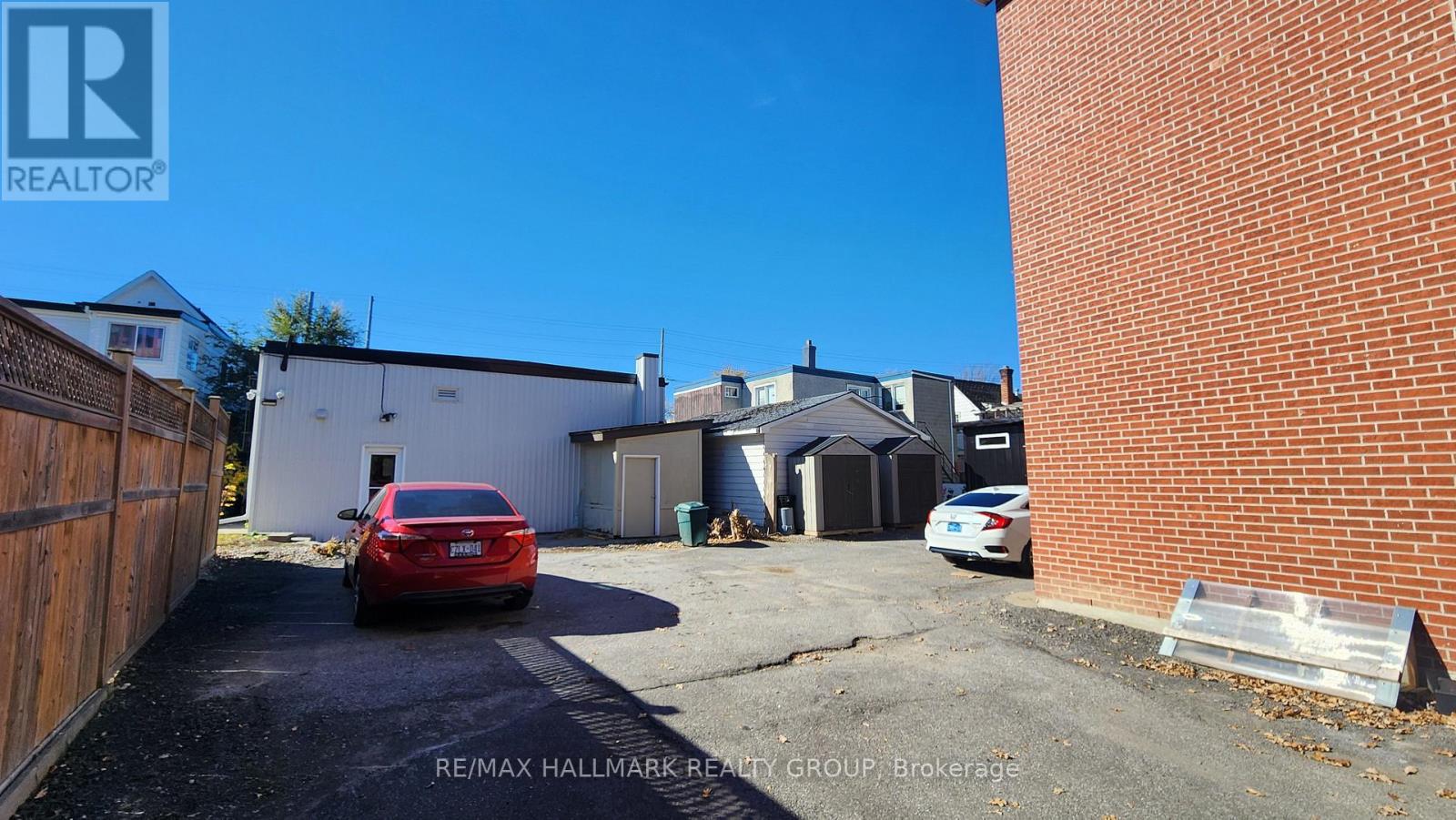 346 Winona Avenue Property Photo 5