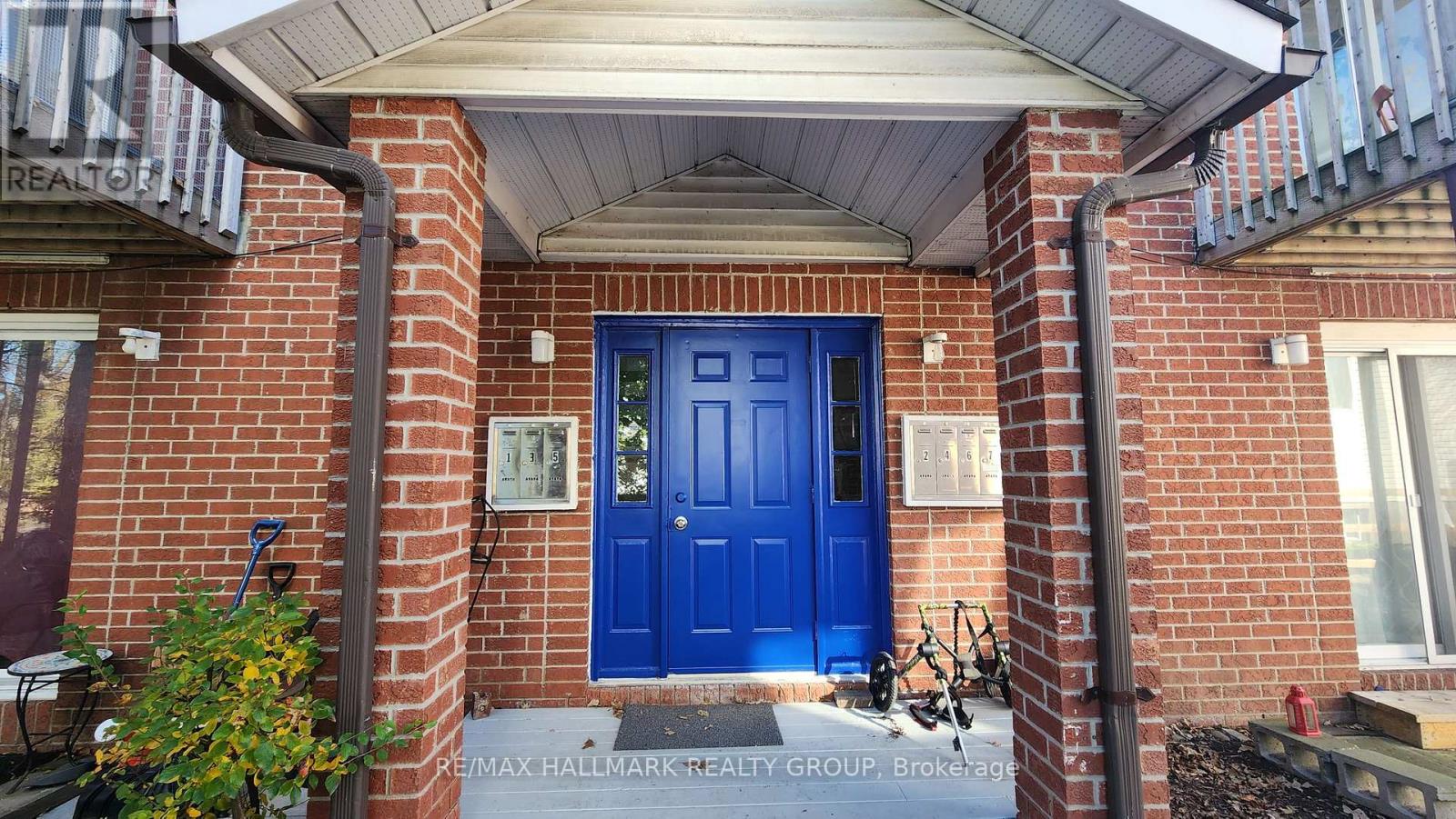 346 Winona Avenue Property Photo 14