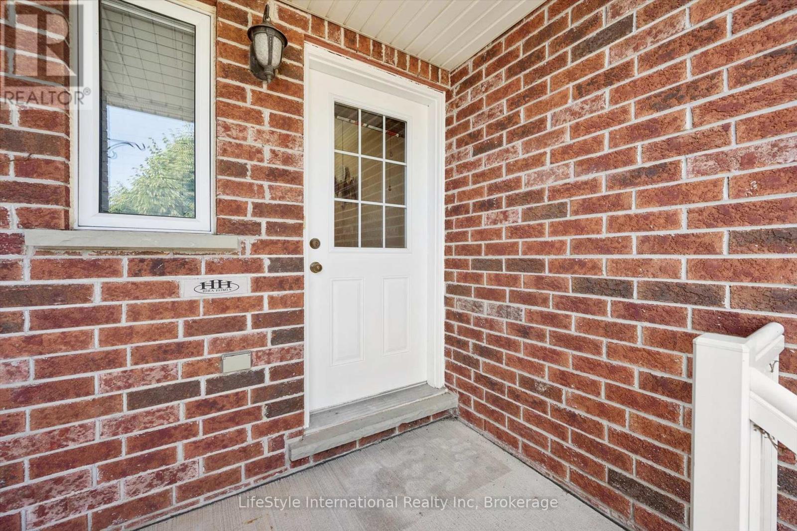 47 Hasler Crescent Property Photo 5