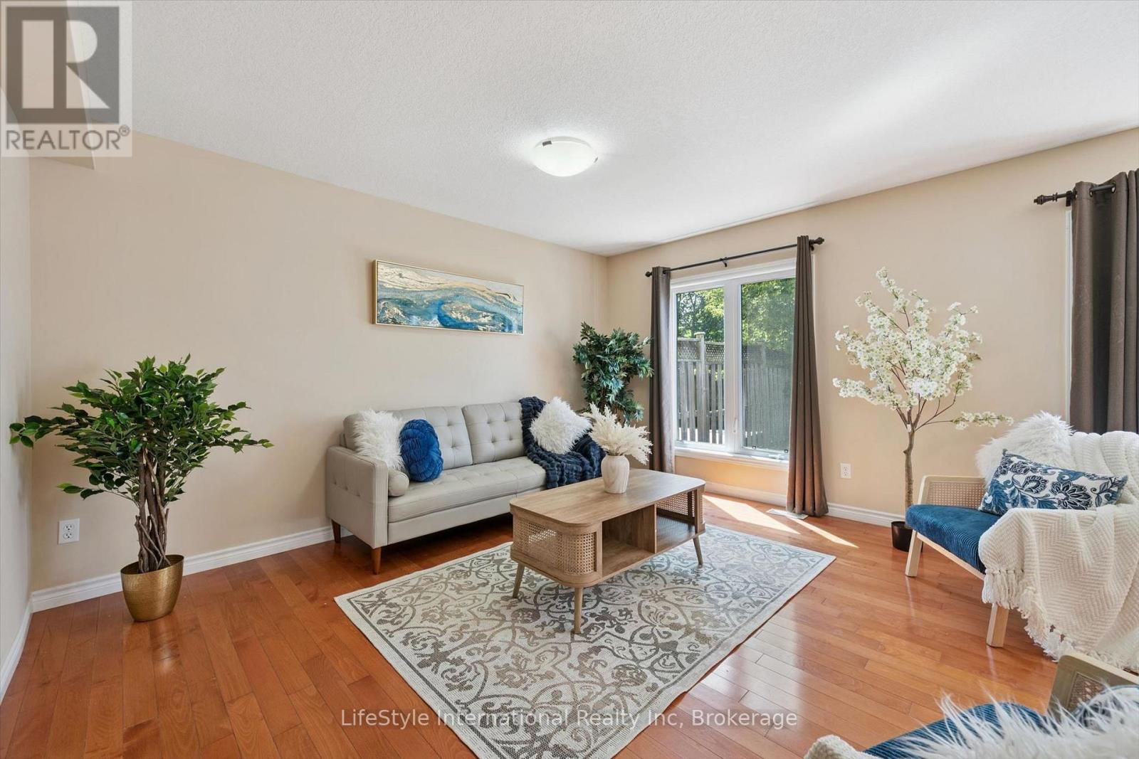 47 Hasler Crescent Property Photo 8