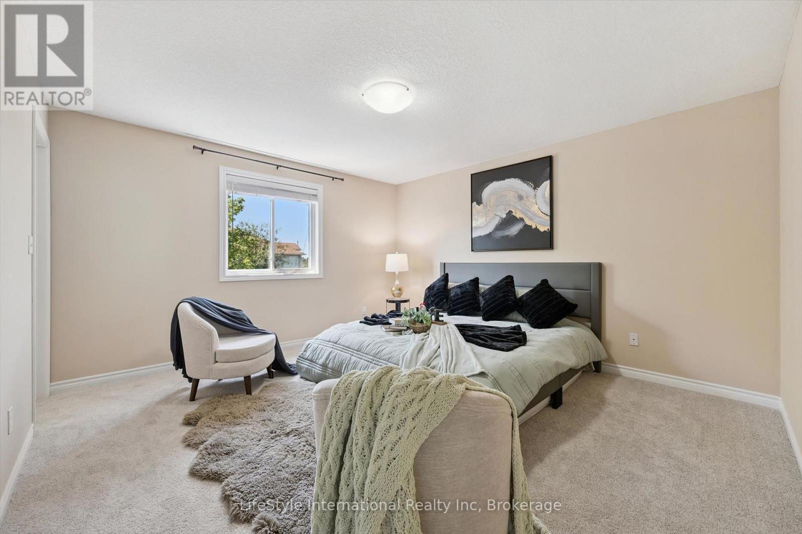 47 Hasler Crescent Property Photo 28