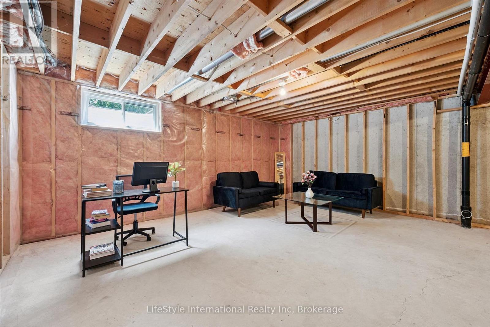 47 Hasler Crescent Property Photo 33