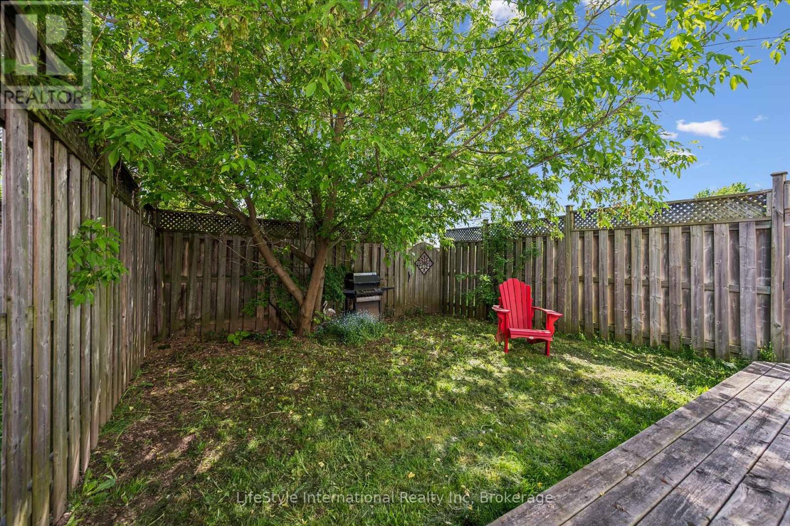47 Hasler Crescent Property Photo 39