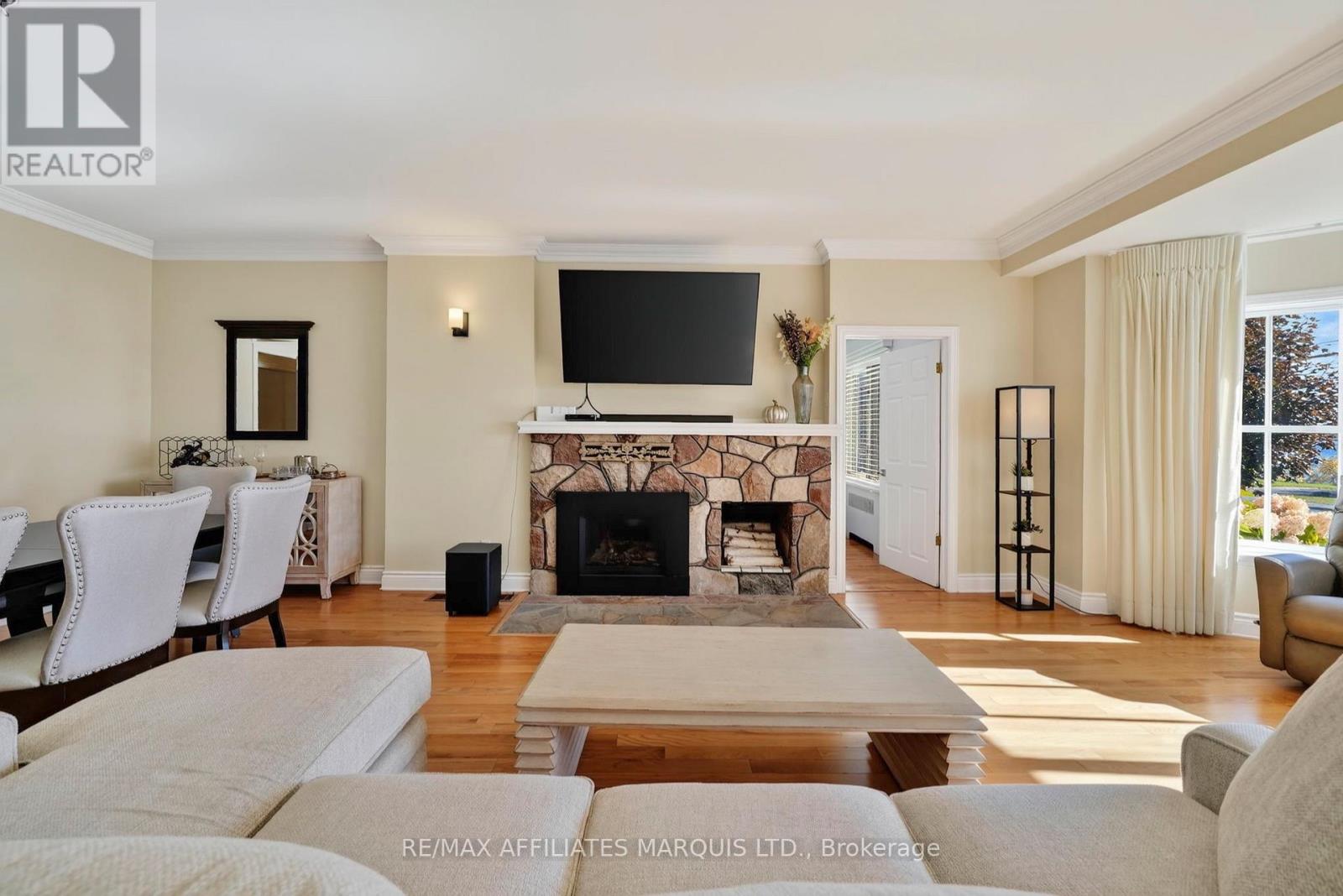 1316 Montreal Road Property Photo 11