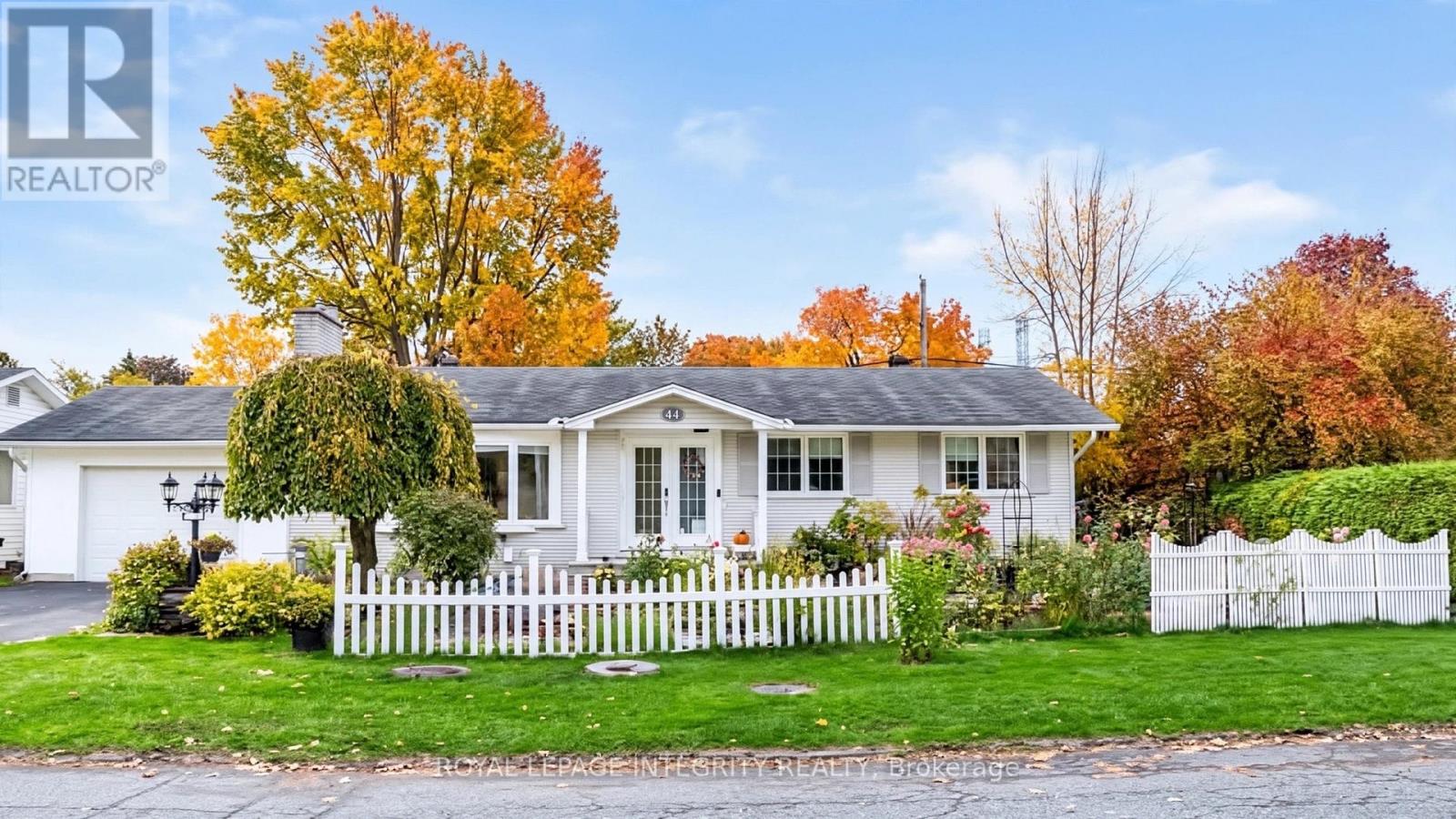 44 Millford Avenue Property Photo 1