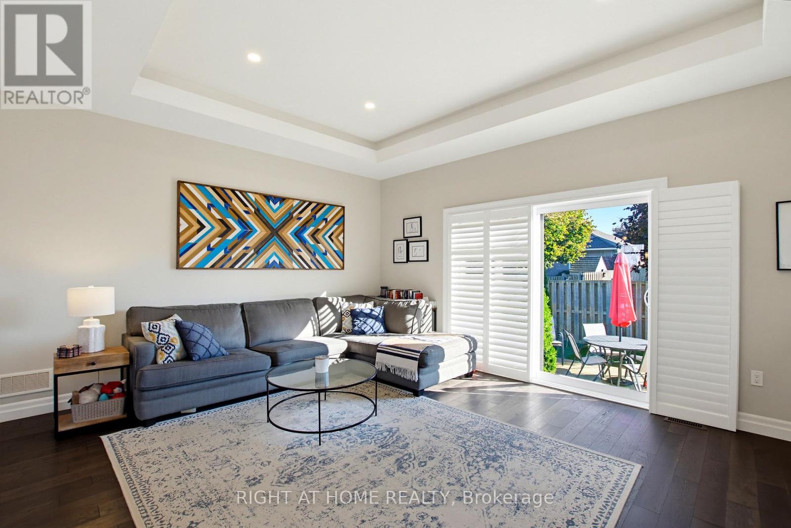 156 Wintermute Court E Property Photo 17
