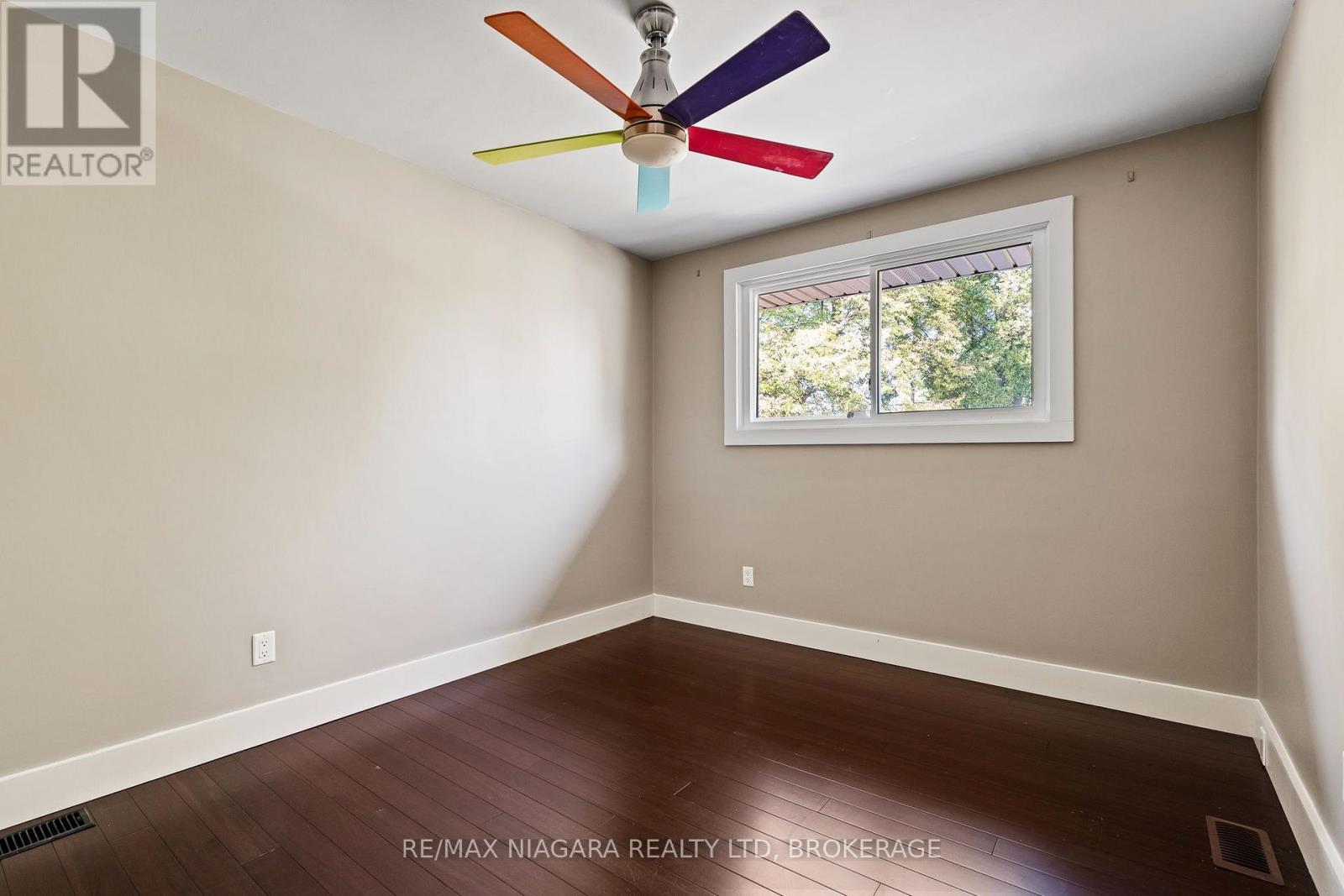 6524 Glengate Street Property Photo 25