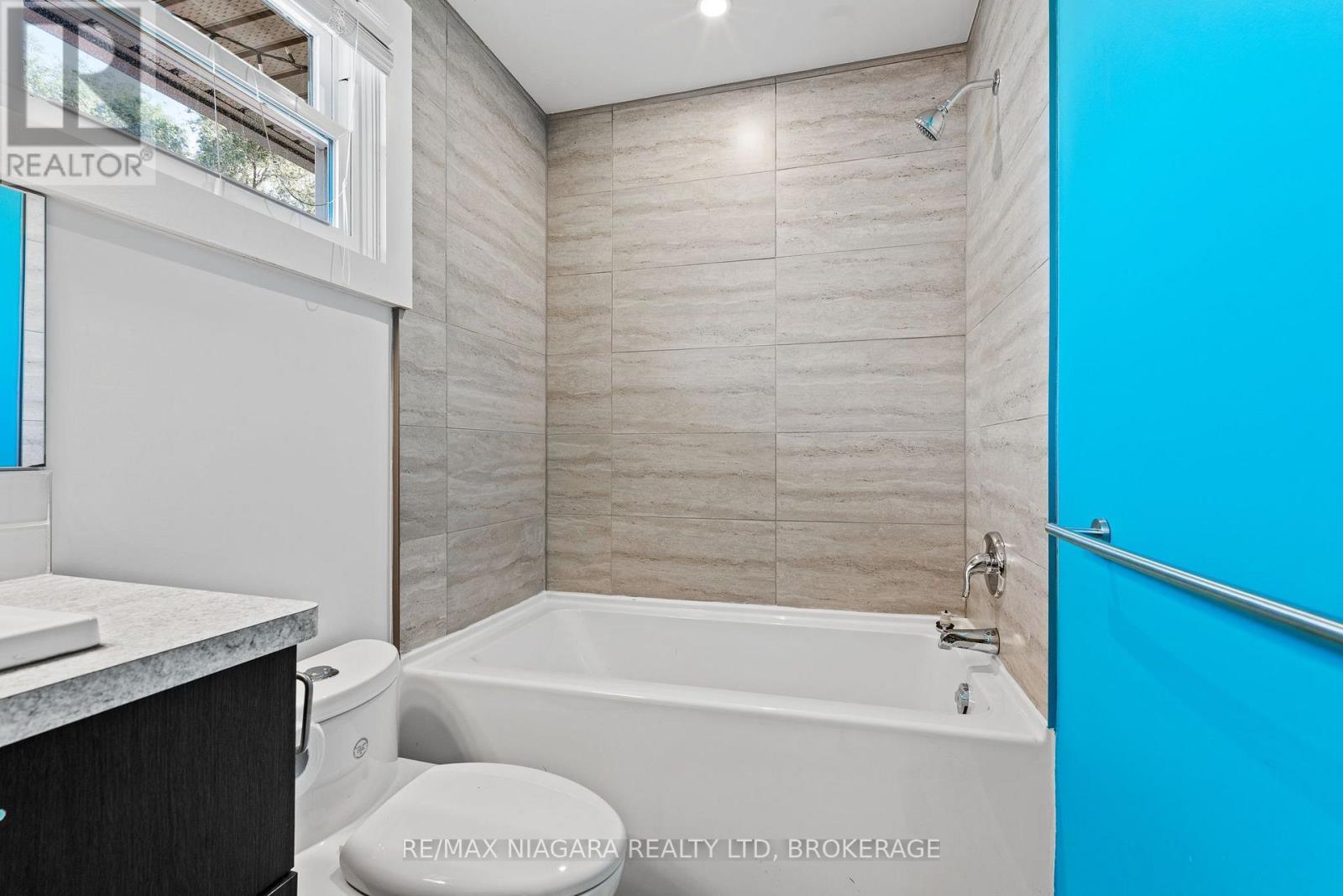 6524 Glengate Street Property Photo 29