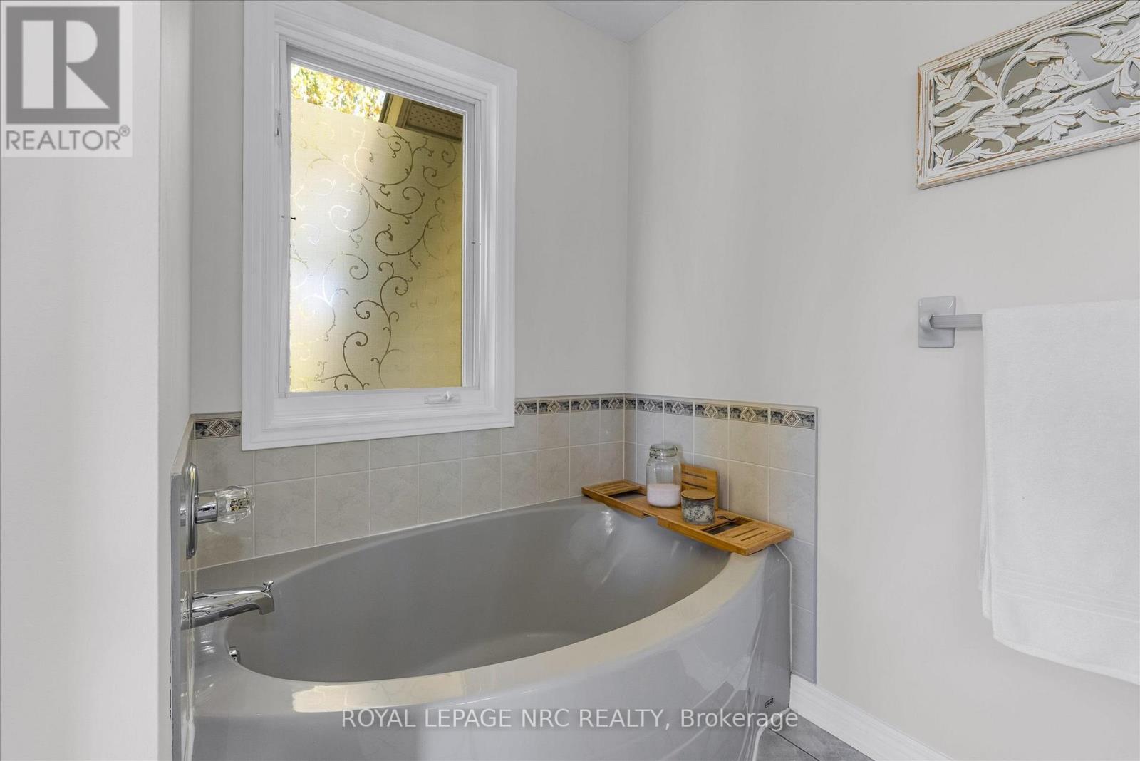92 Ward Circle Property Photo 23