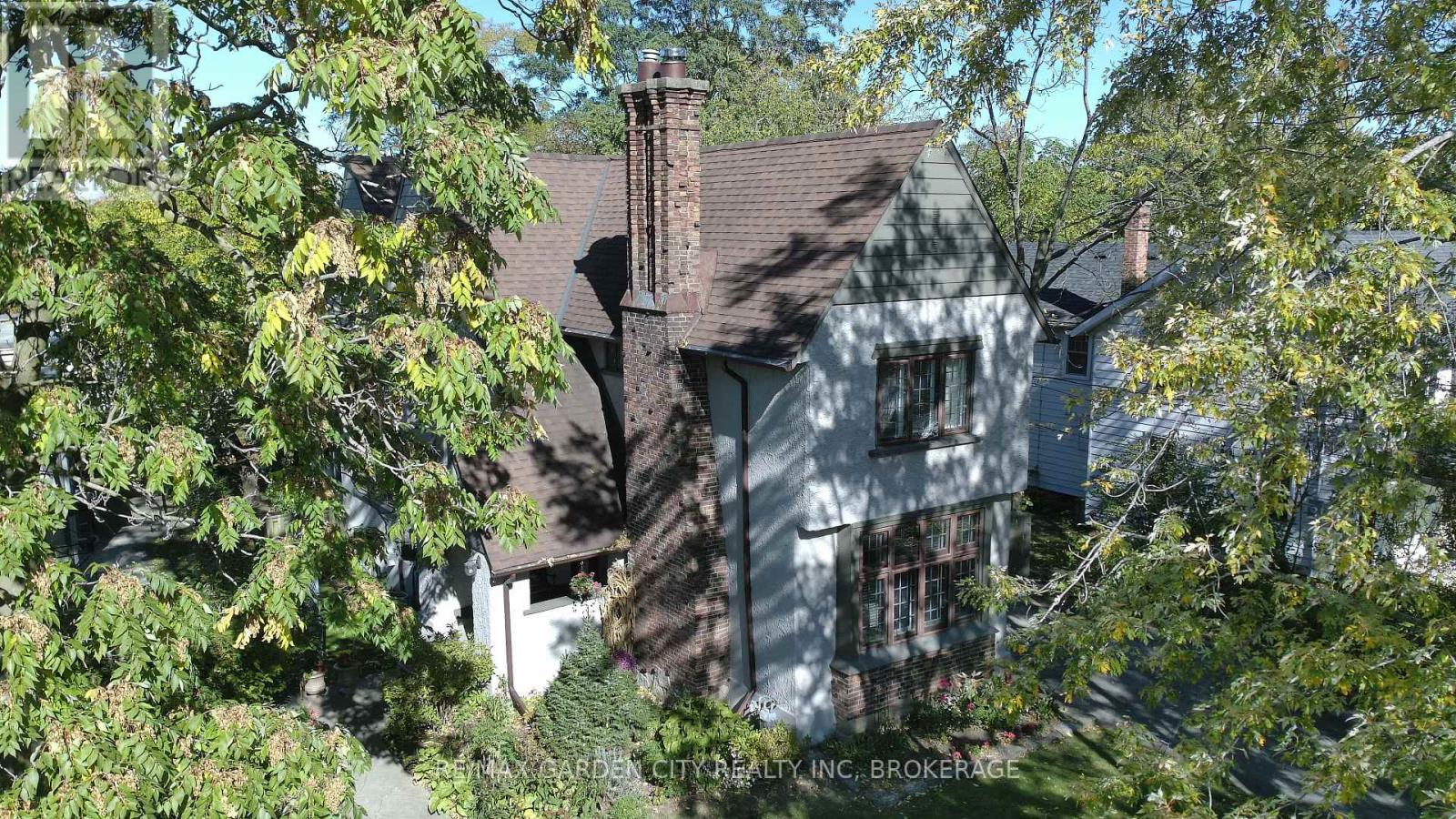 38 Clairmont Street Property Photo 50