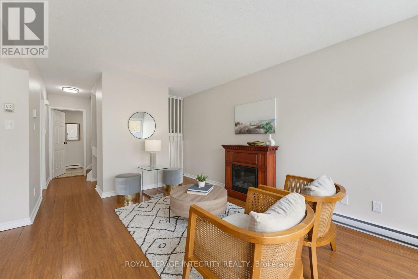36 - 3415 Uplands Drive Property Photo 5