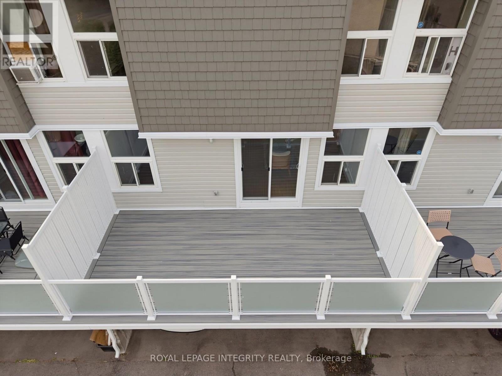 36 - 3415 Uplands Drive Property Photo 28