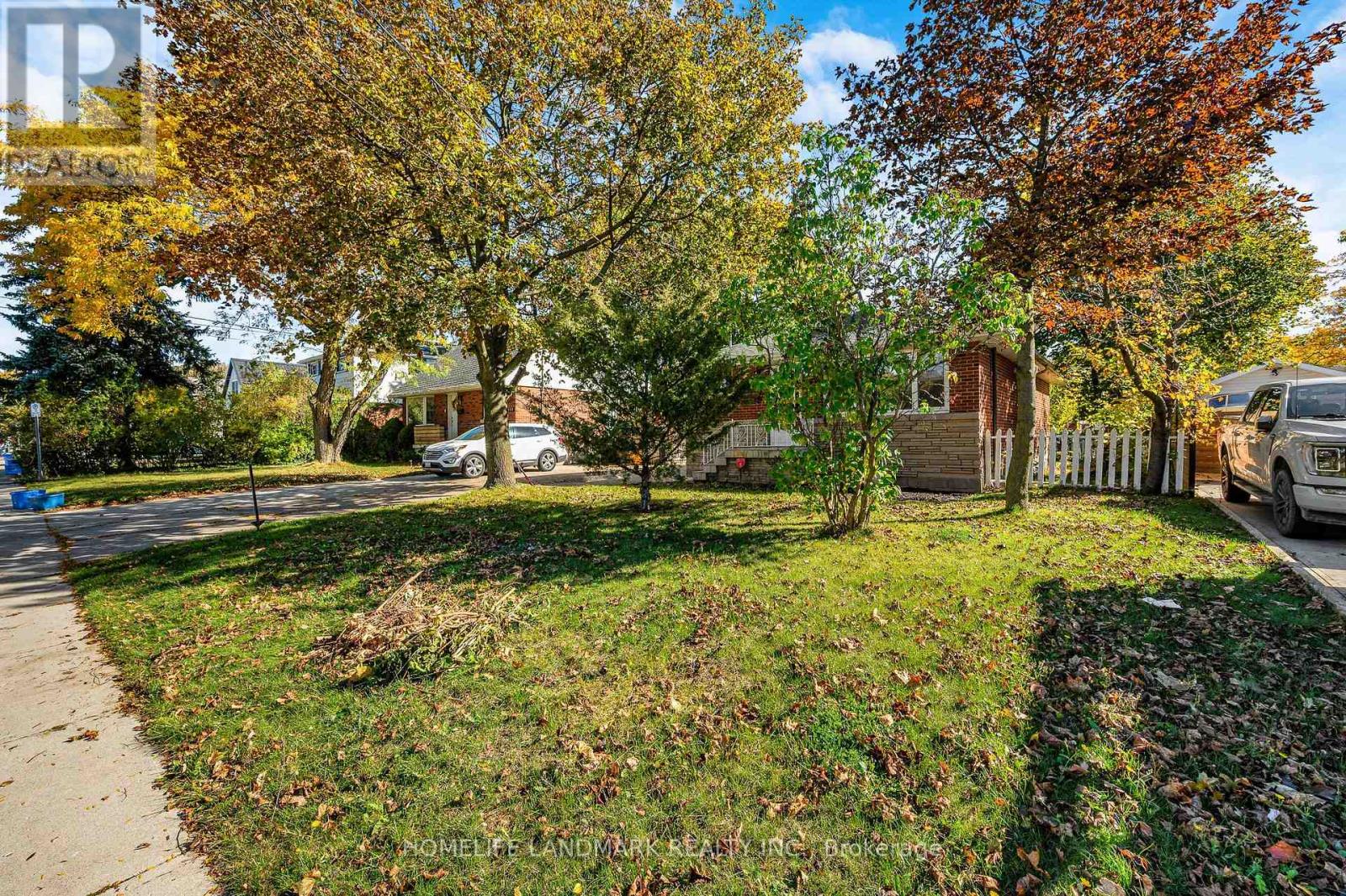 135 HOWARD AVENUE Property Photo 1