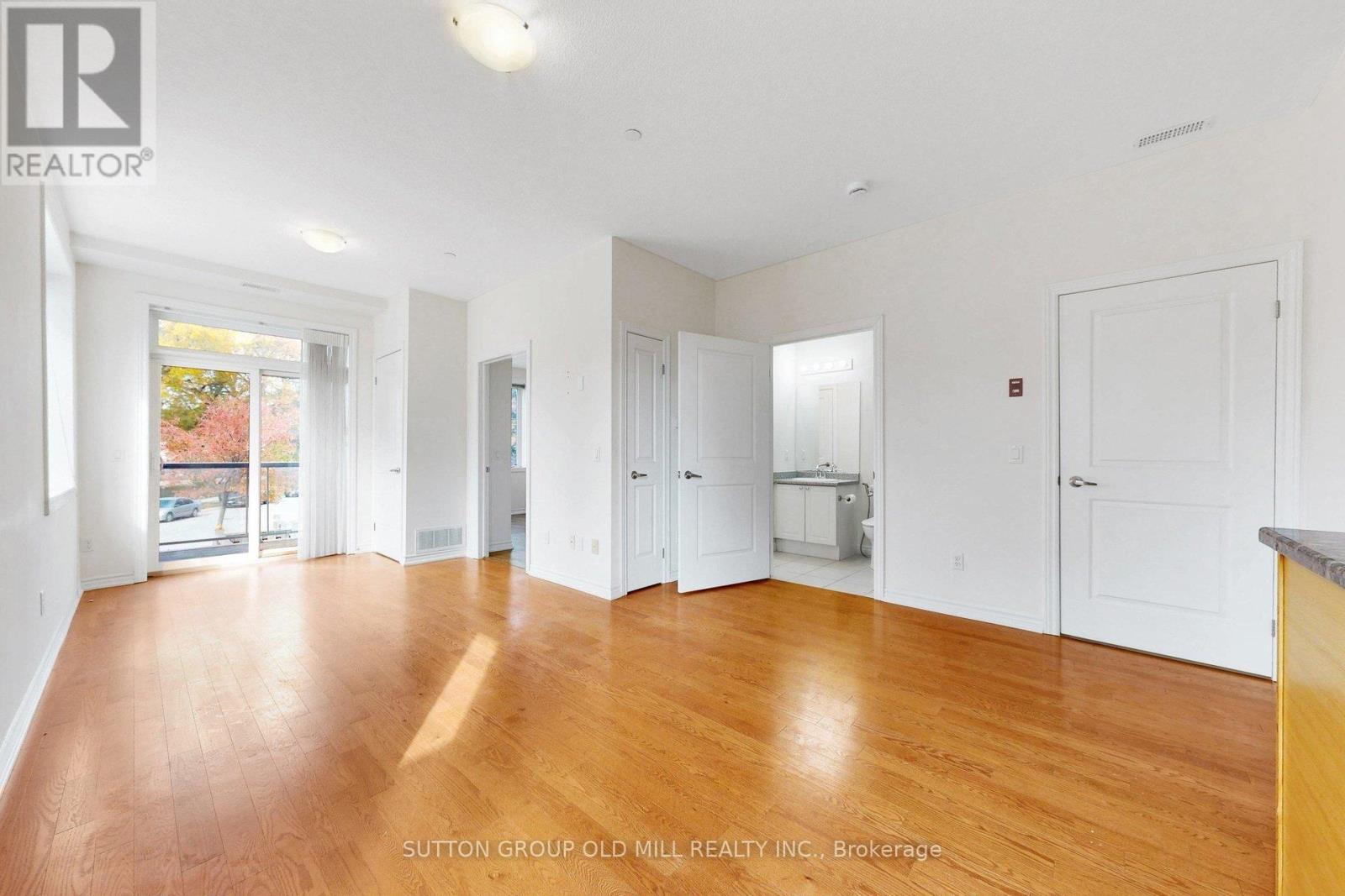 102 - 95 Wilson St Street W Property Photo 19