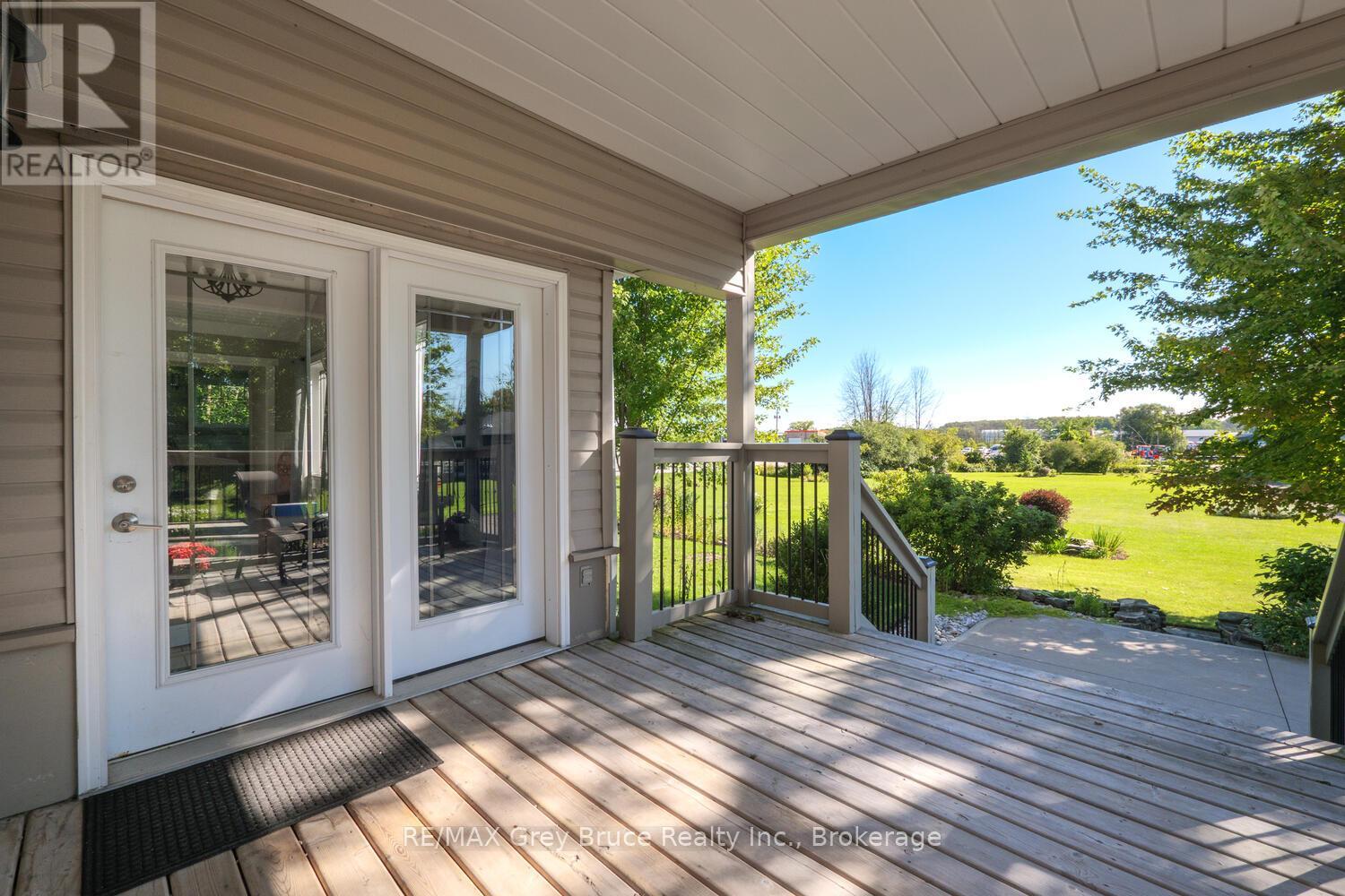 106 Drive-in Crescent Property Photo 7