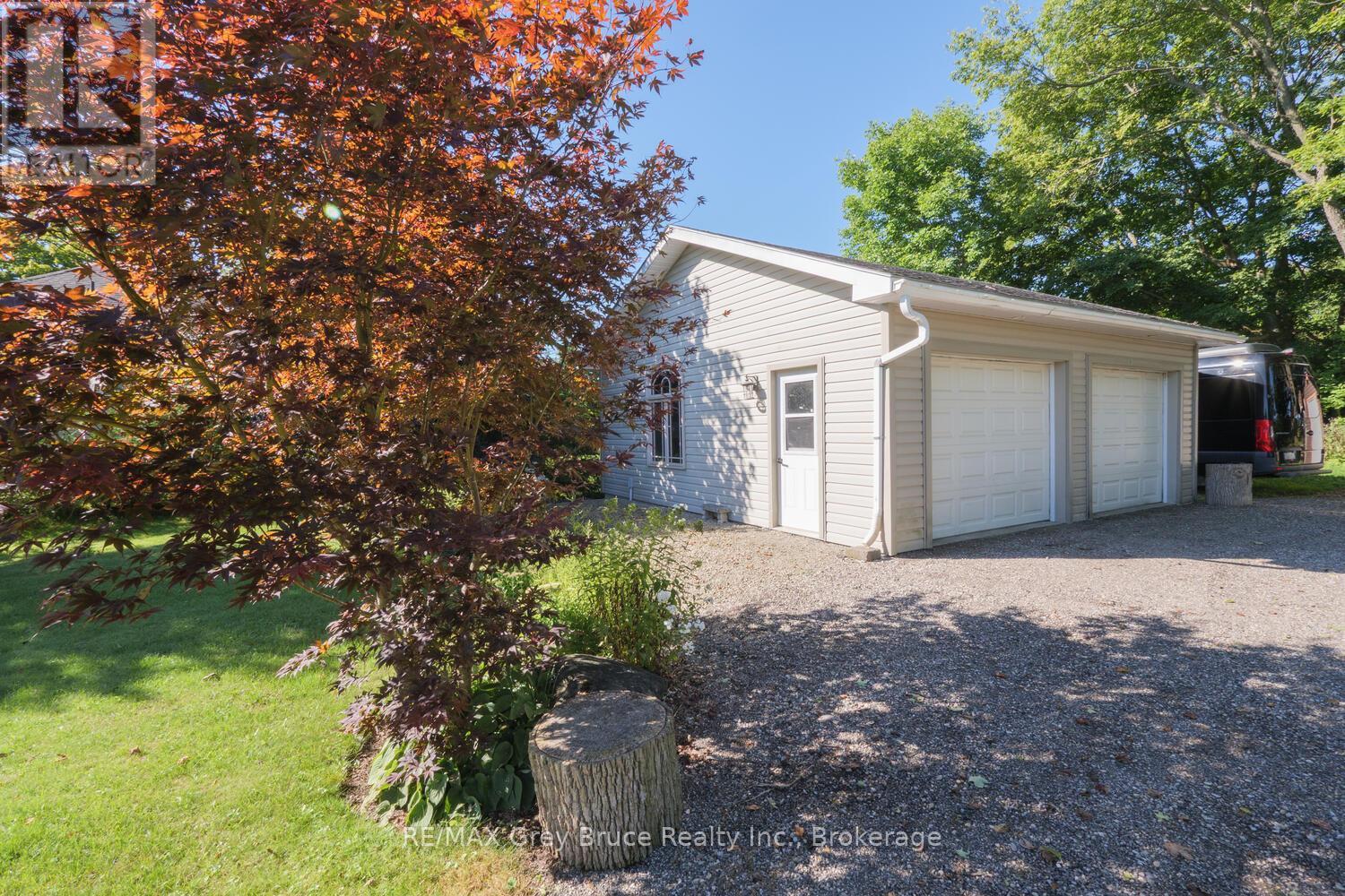 106 Drive-in Crescent Property Photo 31