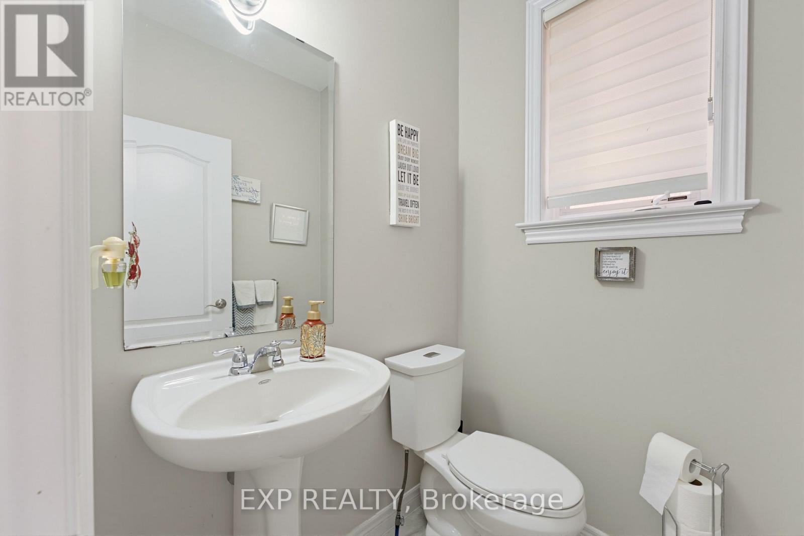 58 Summerberry Way Property Photo 20
