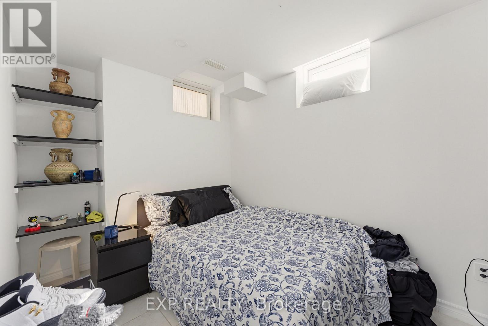 58 Summerberry Way Property Photo 32