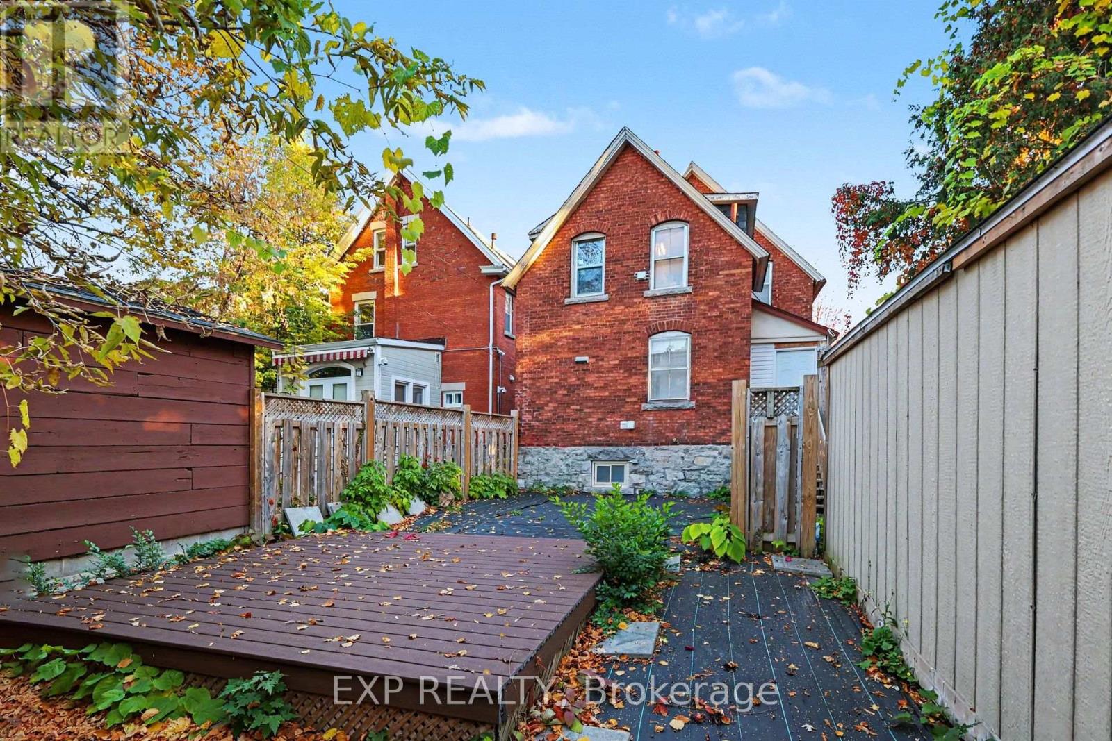 B - 419 Besserer Street Property Photo 19