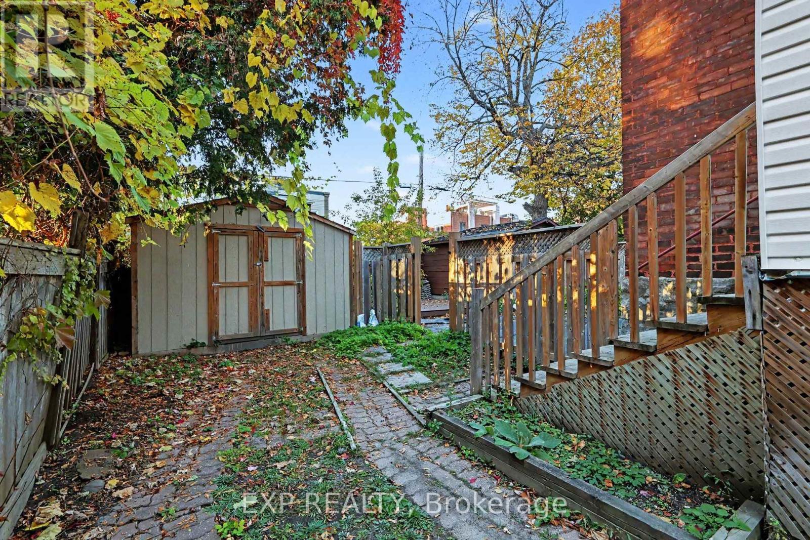 B - 419 Besserer Street Property Photo 20