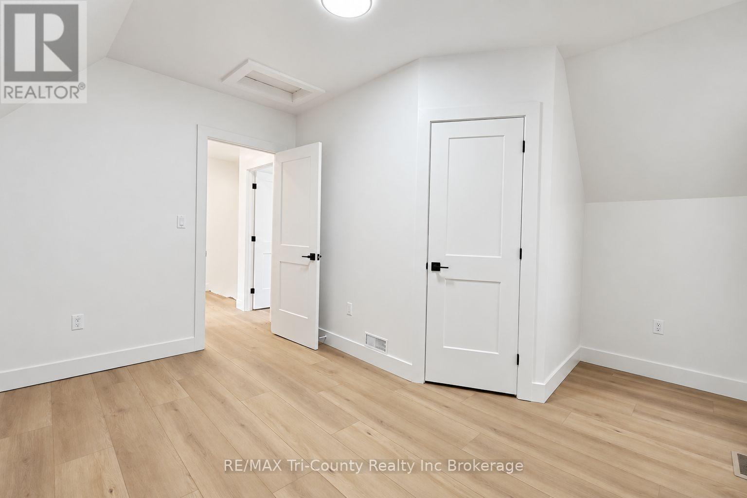 16 Redan Street Property Photo 21