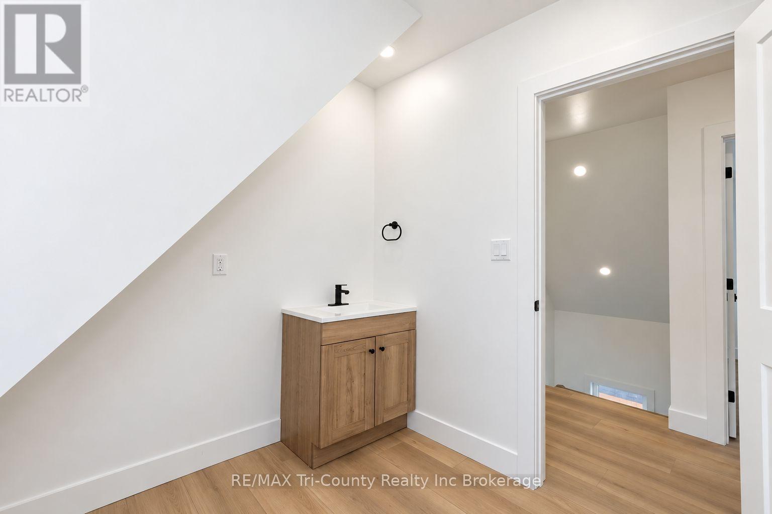 16 Redan Street Property Photo 25