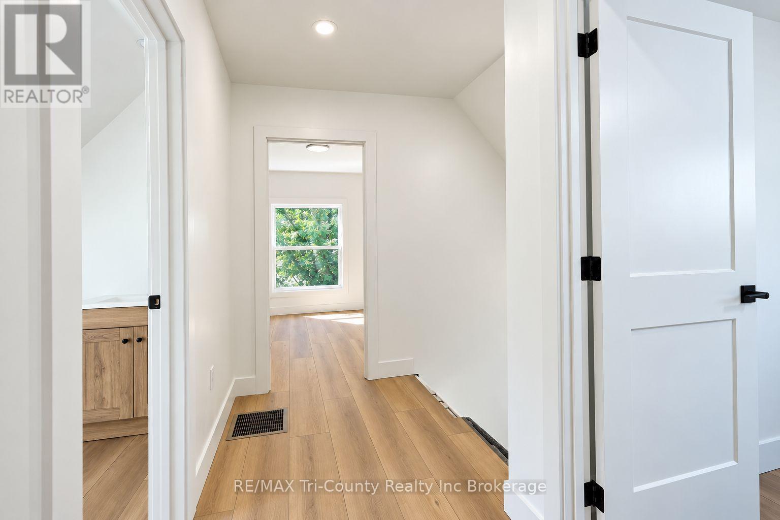 16 Redan Street Property Photo 29