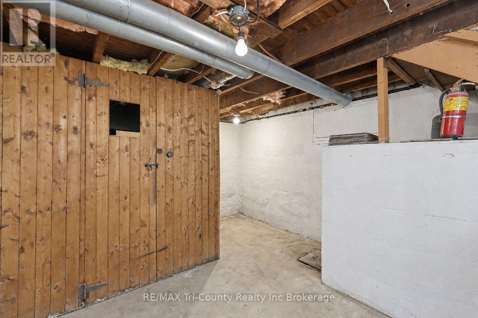 16 Redan Street Property Photo 31
